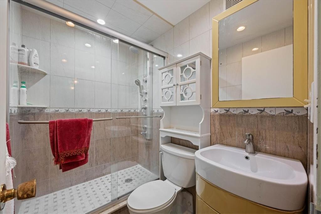 10849 Seaview Avenue 29c Property Photo 18