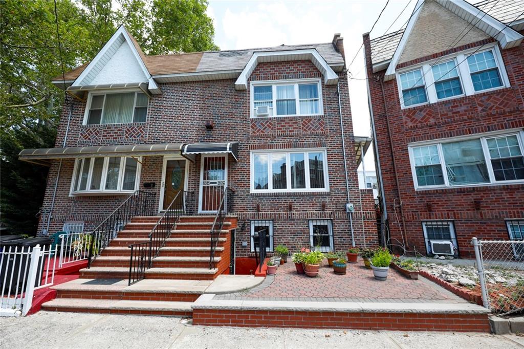 3 Harden Street Property Photo 1