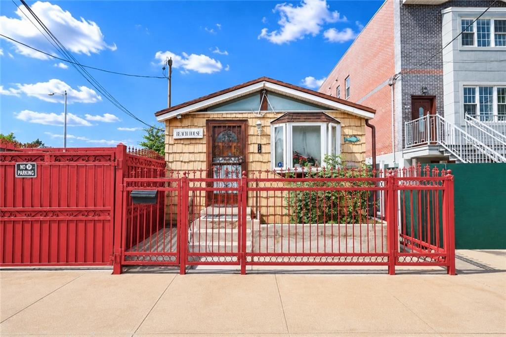174 Bay 53rd Street Property Photo 2