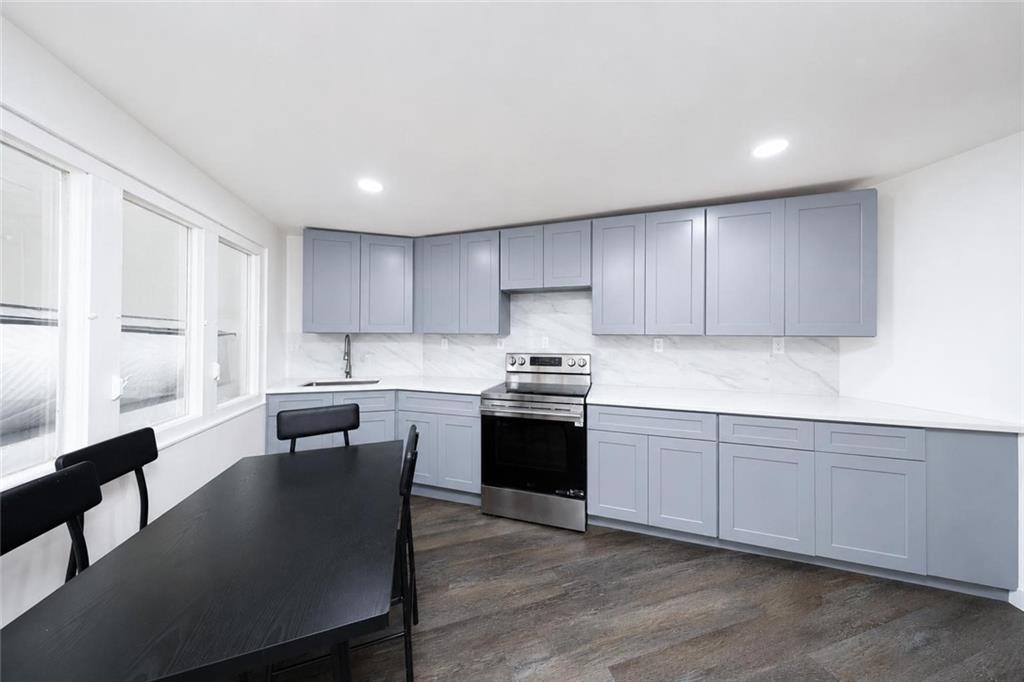 174 Bay 53rd Street Property Photo 11