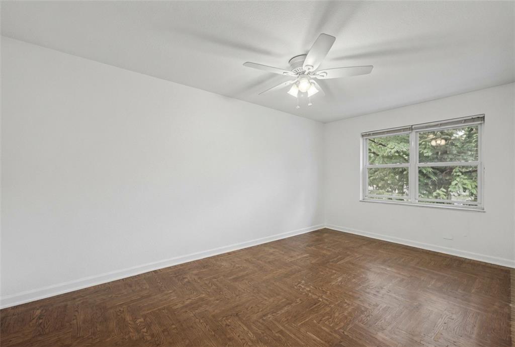 138 Van Cortlandt Park S Property Photo 24