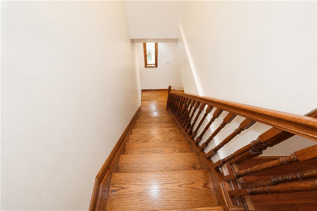2027 East 35th Street Property Photo 13