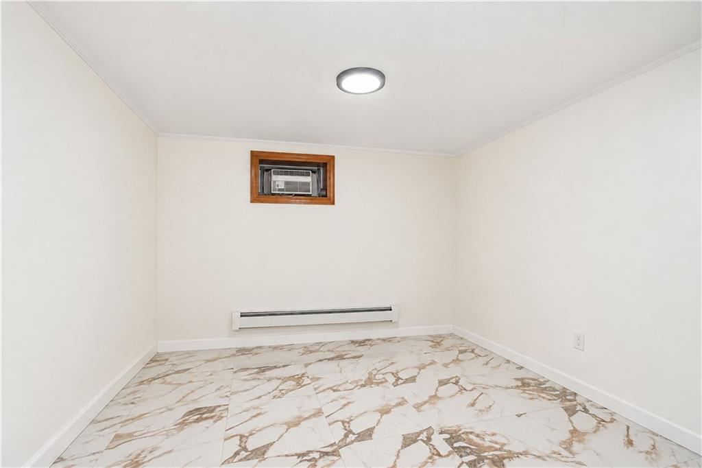 2027 East 35th Street Property Photo 22