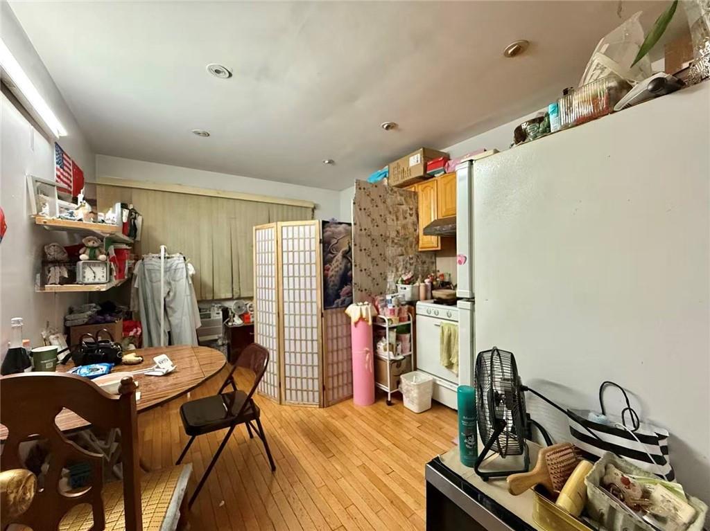 1716 71st Street Property Photo 5