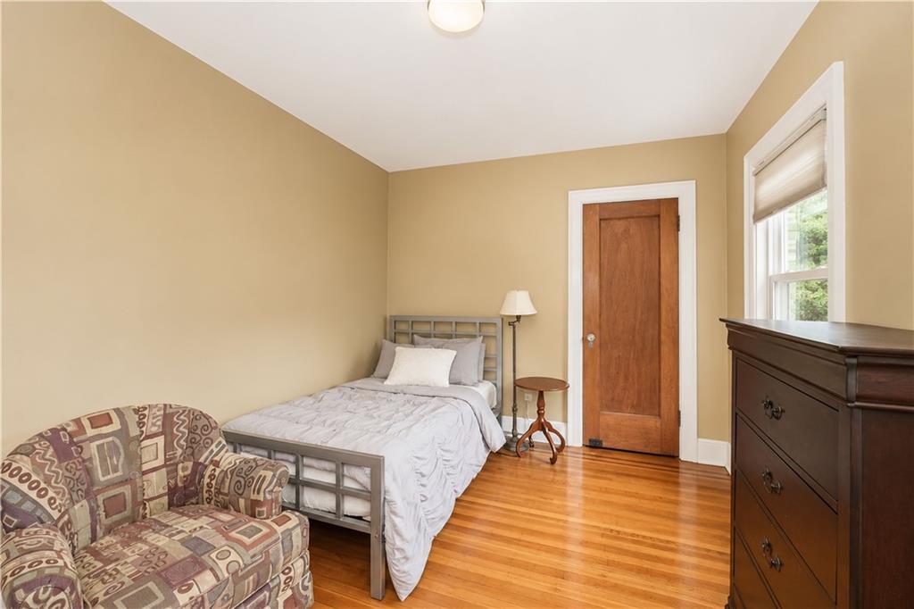 7724 Ridge Boulevard Property Photo 18