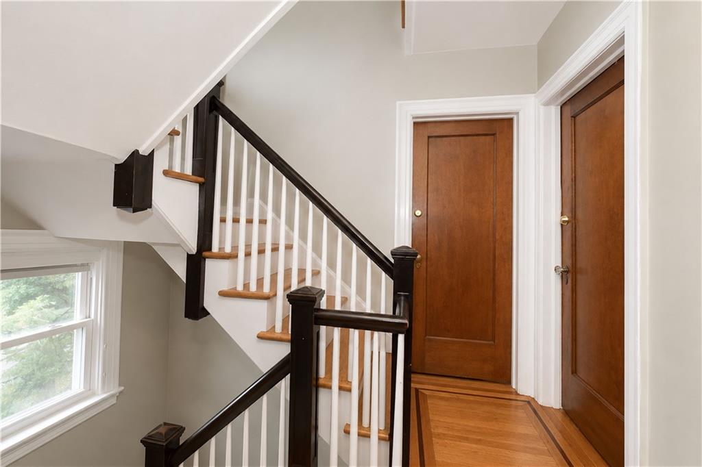 7724 Ridge Boulevard Property Photo 26