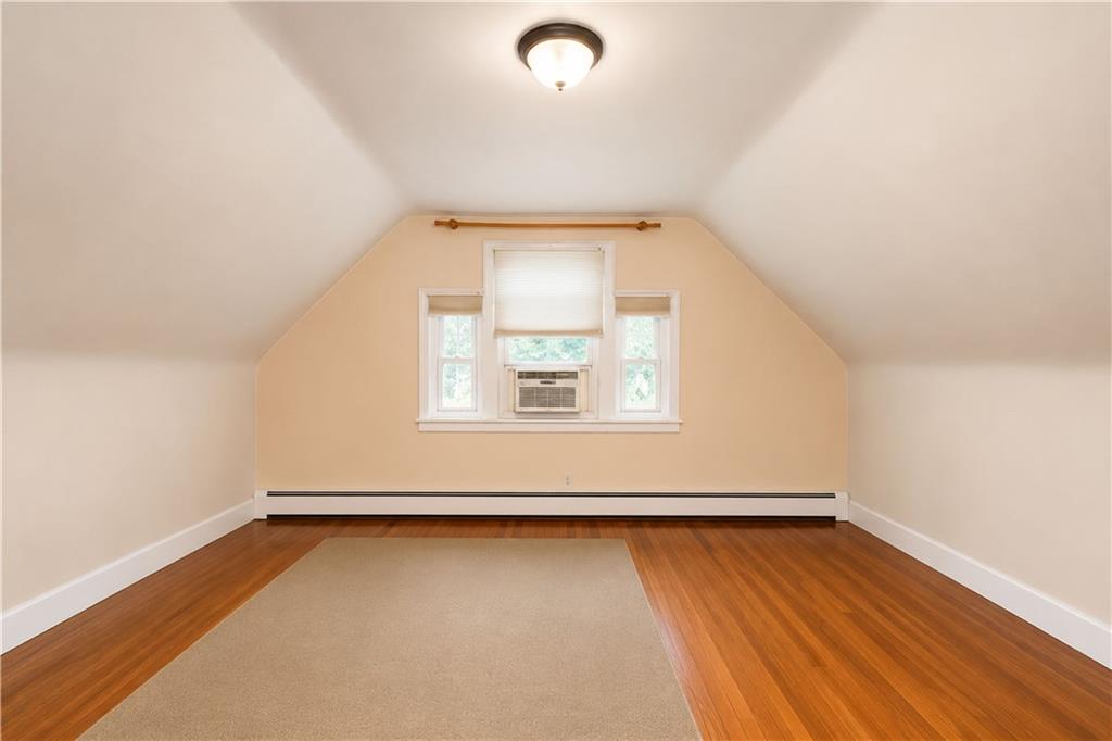 7724 Ridge Boulevard Property Photo 29