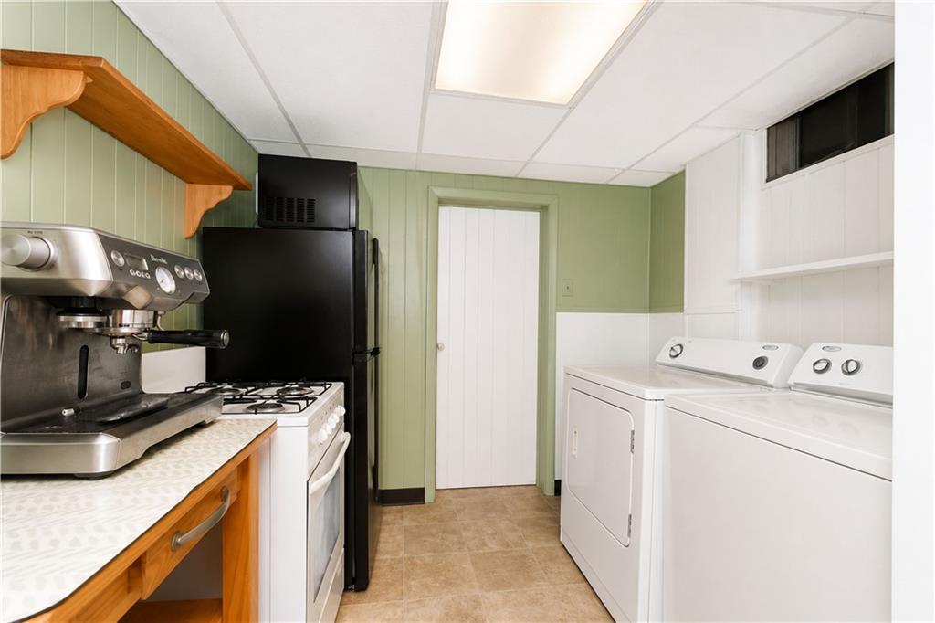 7724 Ridge Boulevard Property Photo 37