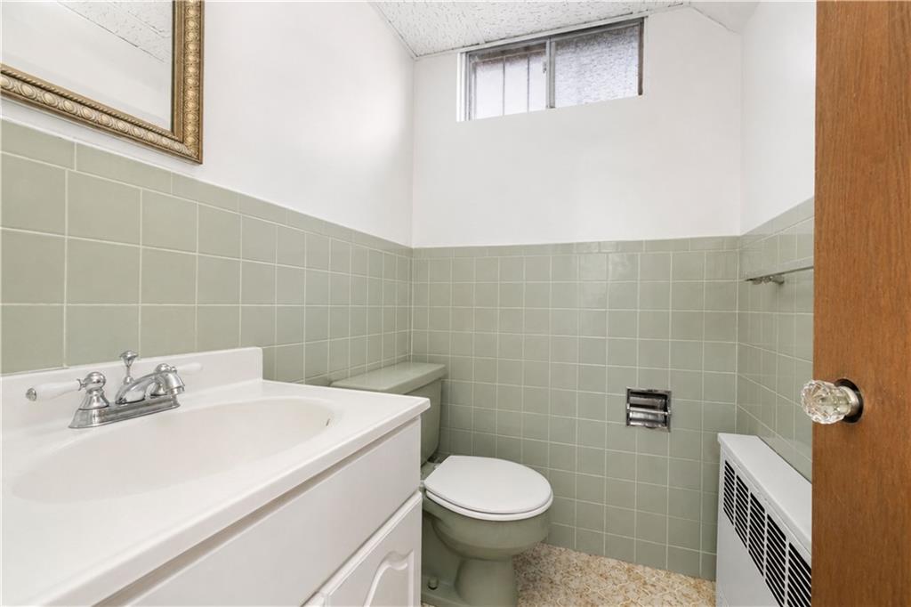 7724 Ridge Boulevard Property Photo 39