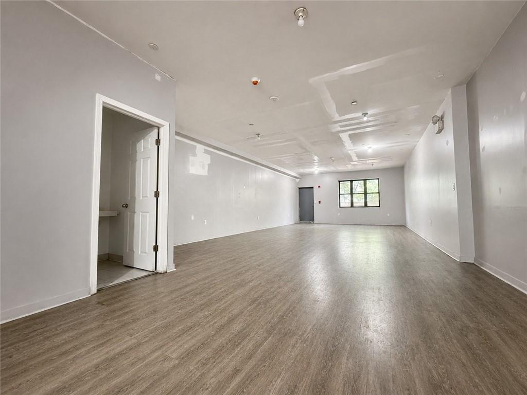 835 55th Street Property Photo 6