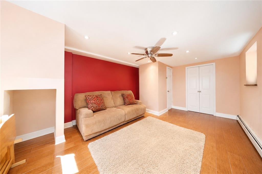 220 Slater Boulevard Property Photo 11