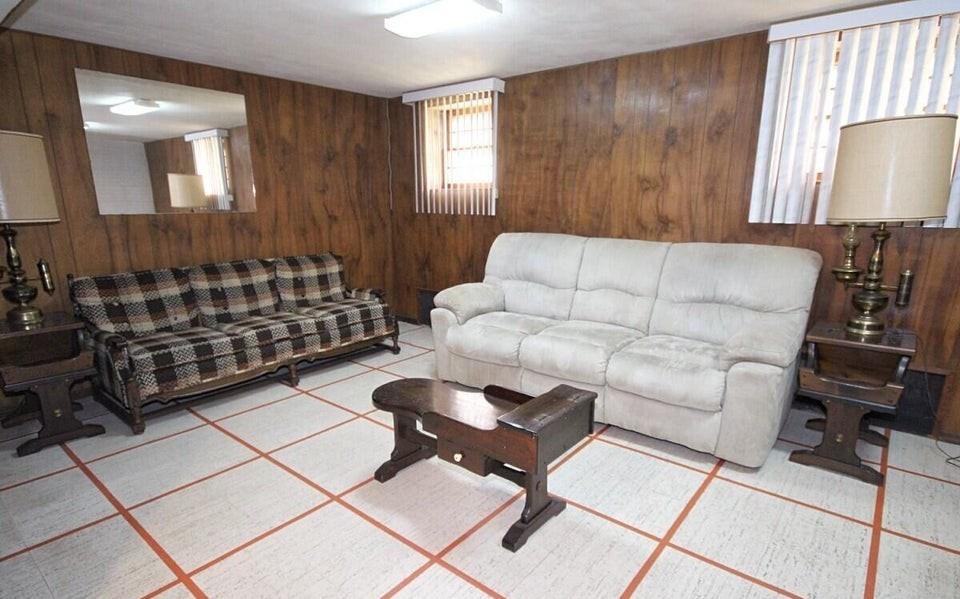 43 Cloverdale Avenue Property Photo 20