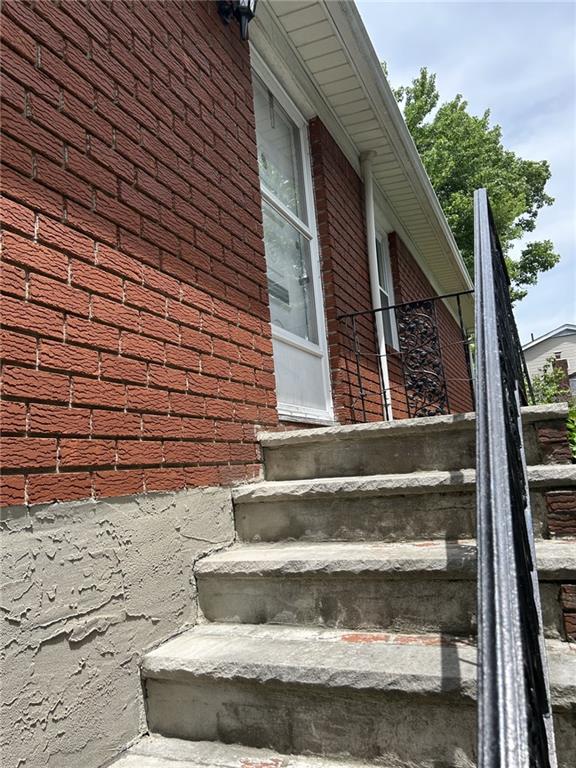 43 Cloverdale Avenue Property Photo 24