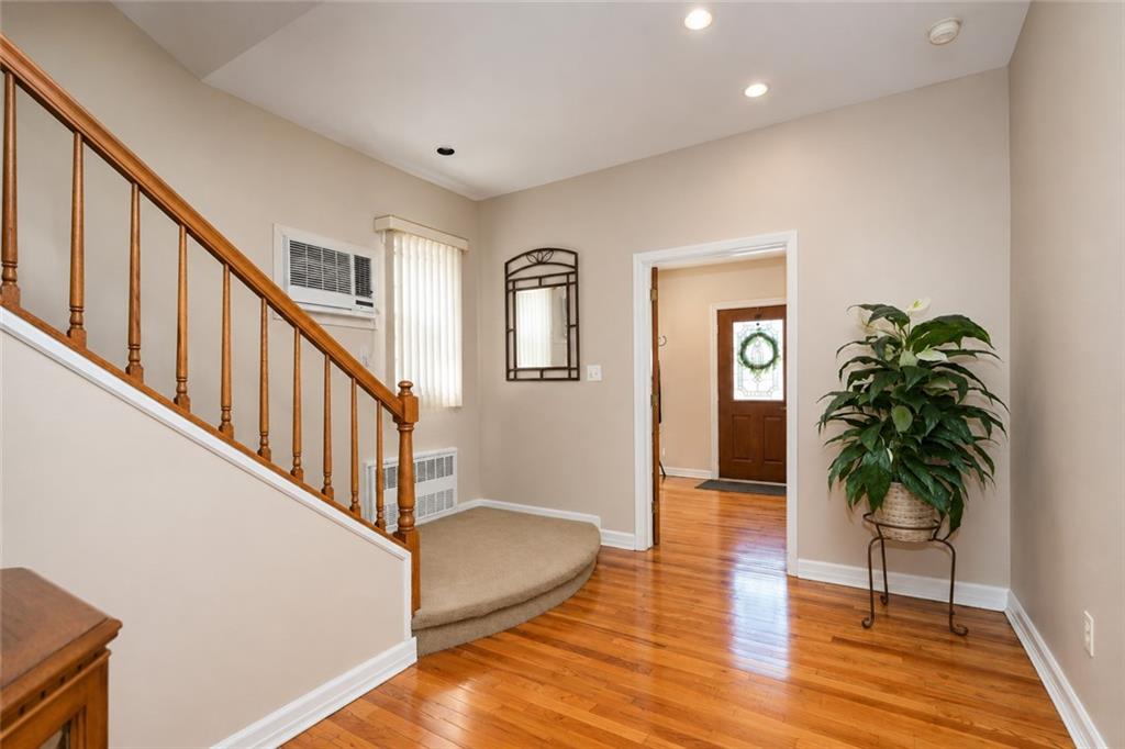 2146 80th Street Property Photo 6
