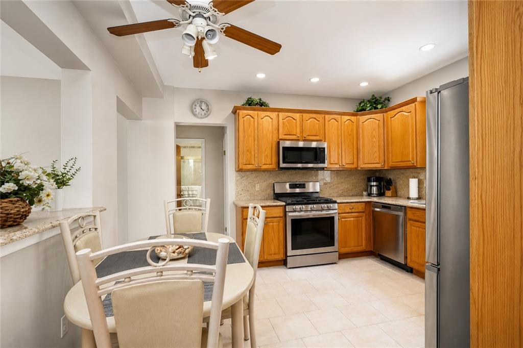 2146 80th Street Property Photo 14
