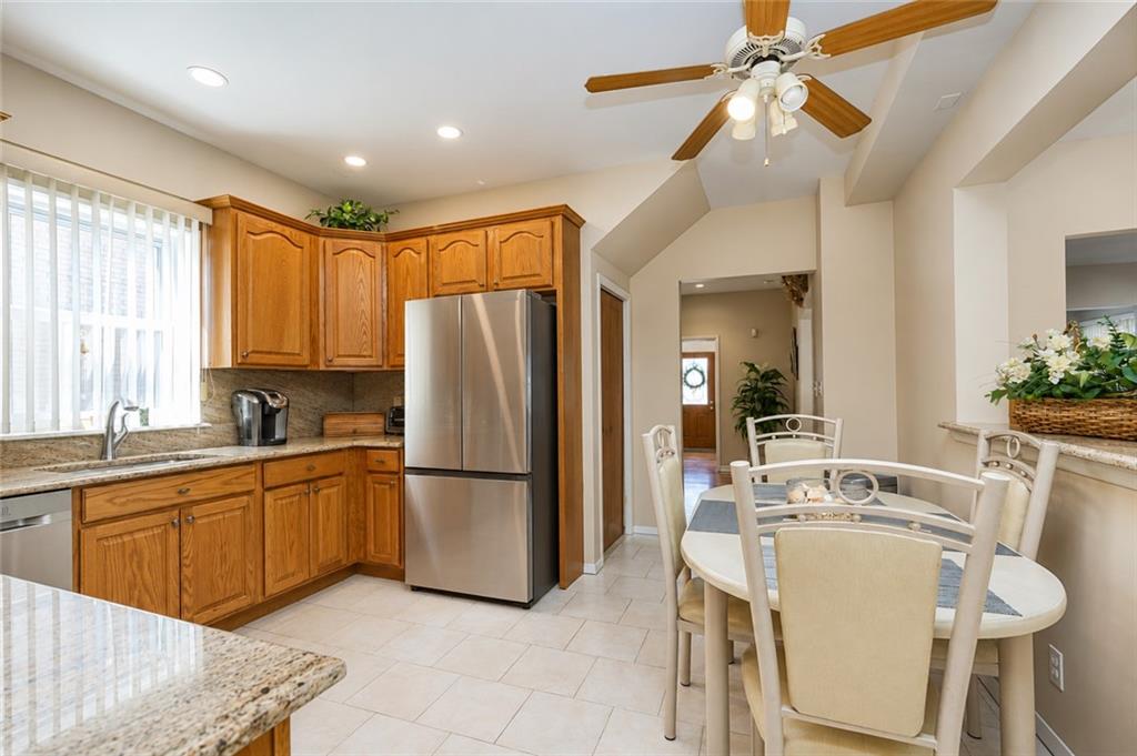 2146 80th Street Property Photo 18