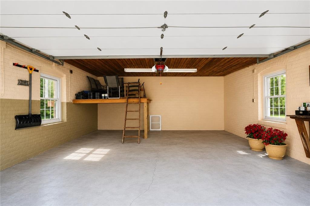 2146 80th Street Property Photo 41