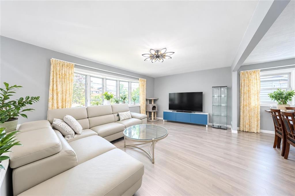 14 Mclaughlin Street Property Photo 3