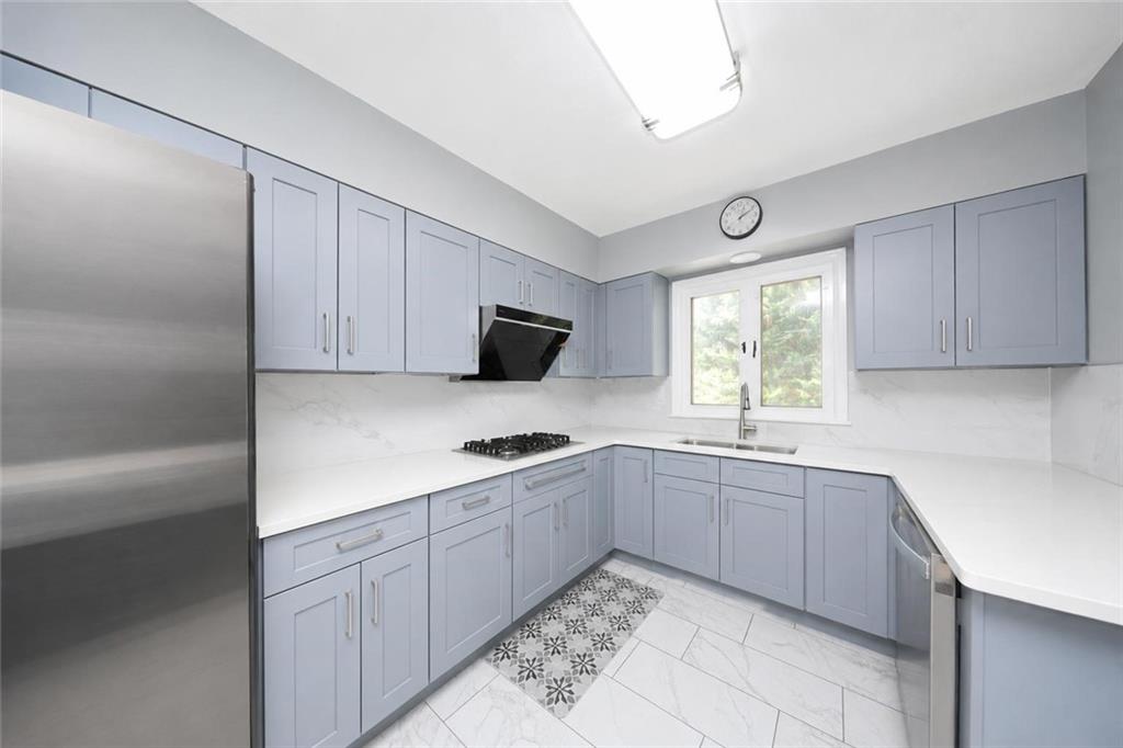 14 Mclaughlin Street Property Photo 7