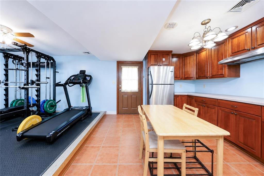 14 Mclaughlin Street Property Photo 15