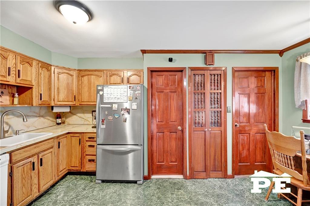 1782 East 51st Street Property Photo 9