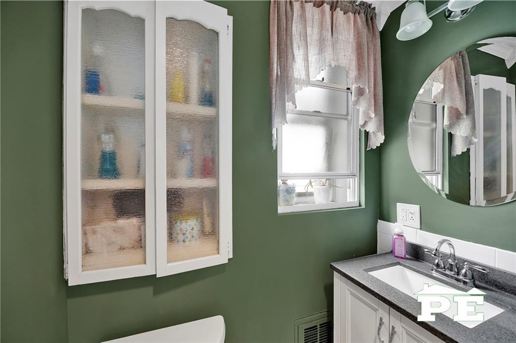 1782 East 51st Street Property Photo 12