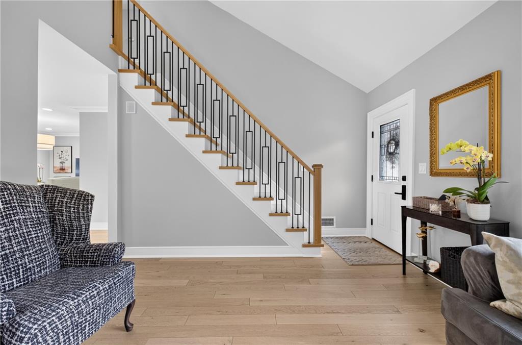1755 Grand Avenue Property Photo 8