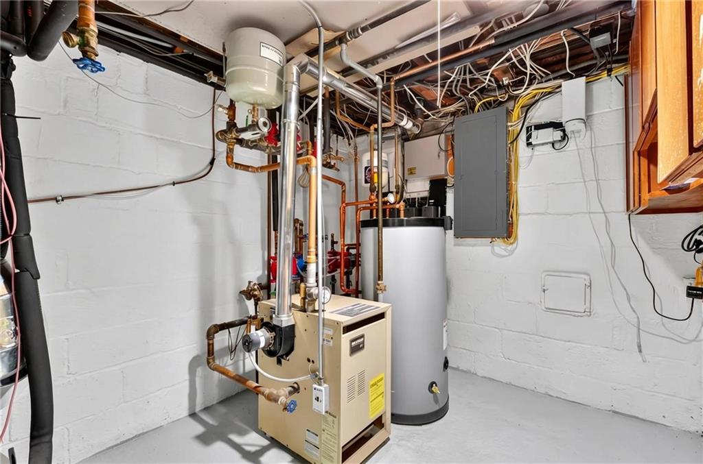 1755 Grand Avenue Property Photo 34