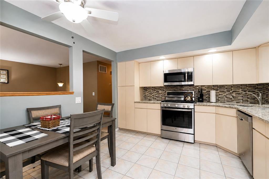 139 Lamoka Avenue Property Photo 20