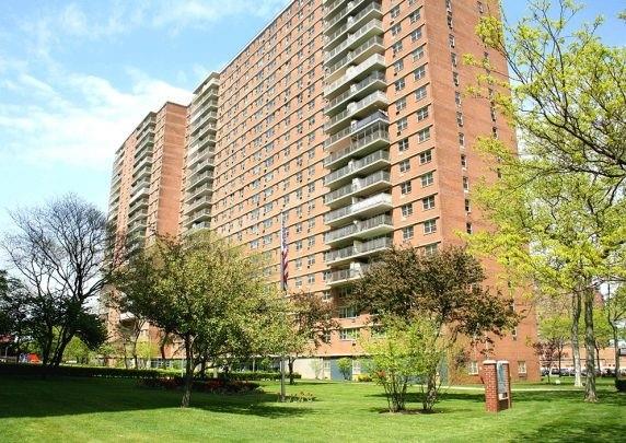 2944 West 5th Street 22f Property Photo 1