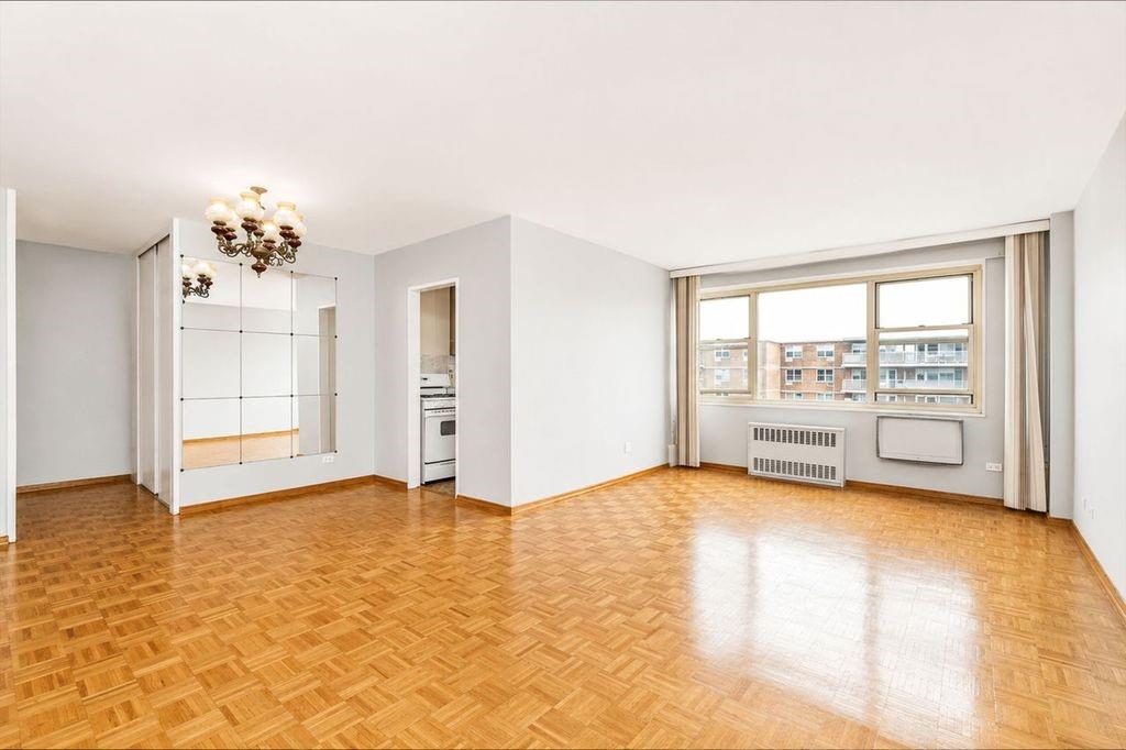 2944 West 5th Street 22f Property Photo 8
