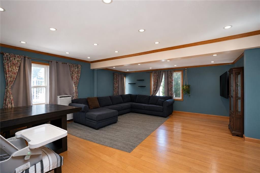 97 Hillcrest Street Property Photo 11