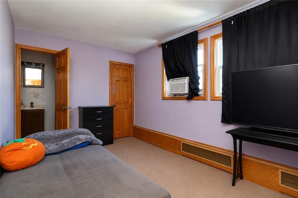97 Hillcrest Street Property Photo 23