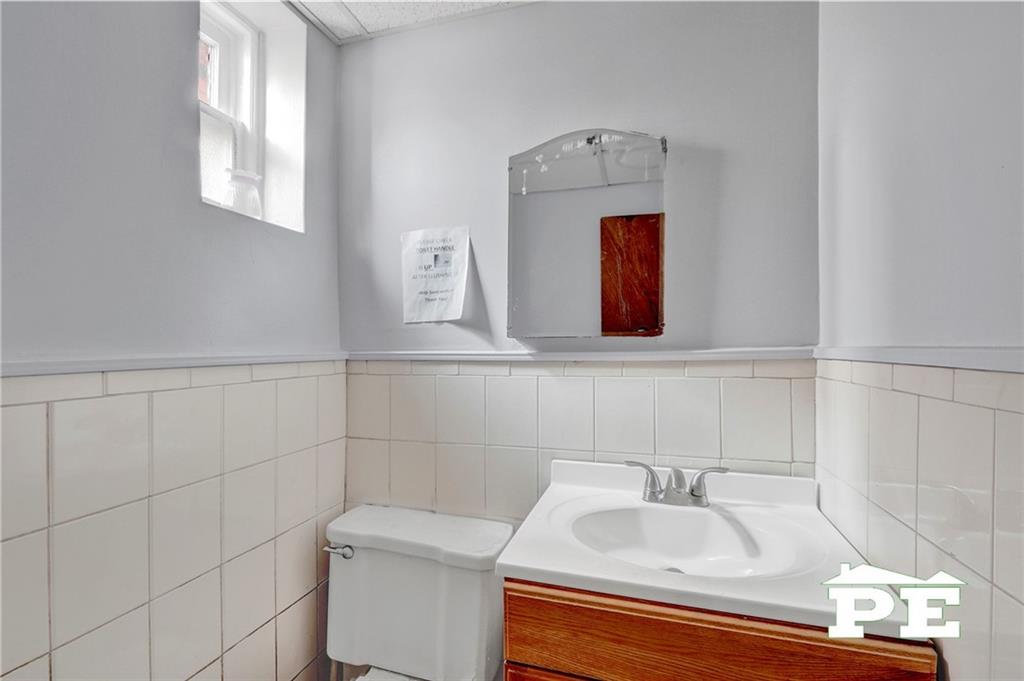 2773 86th Street Property Photo 22