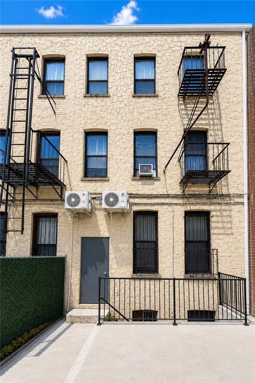 645 Rogers Avenue Property Photo 10