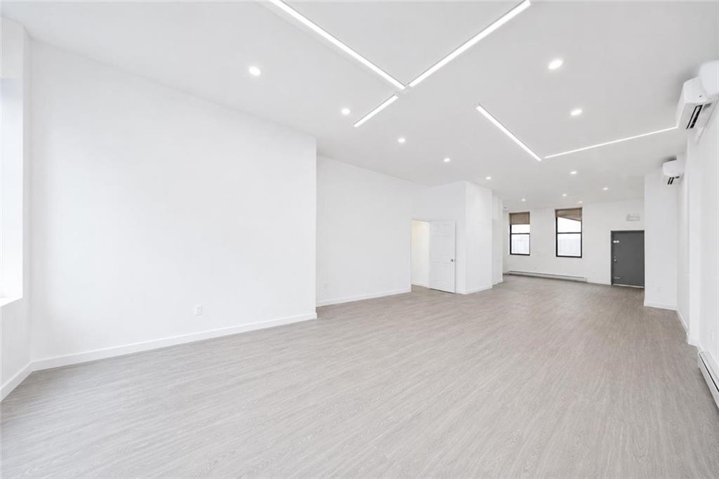 645 Rogers Avenue Property Photo 13