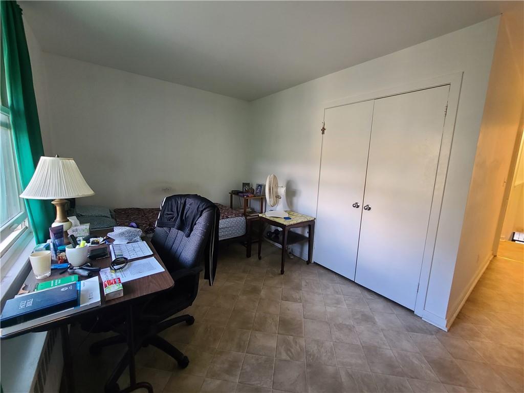 2823 West 37th Street Property Photo 9
