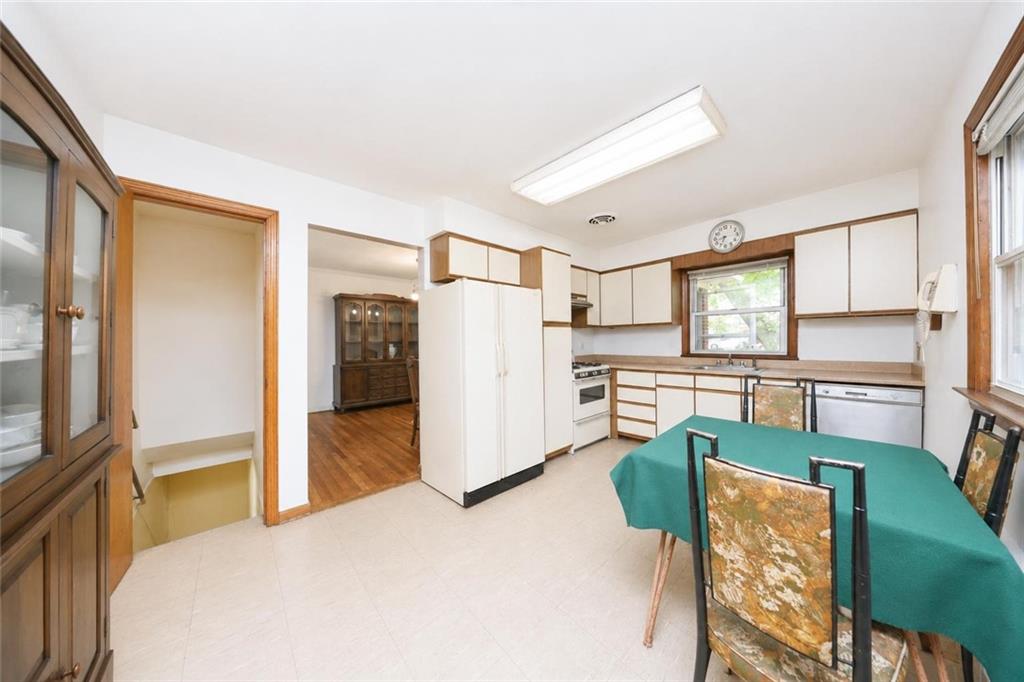 148 Radcliff Road Property Photo 17
