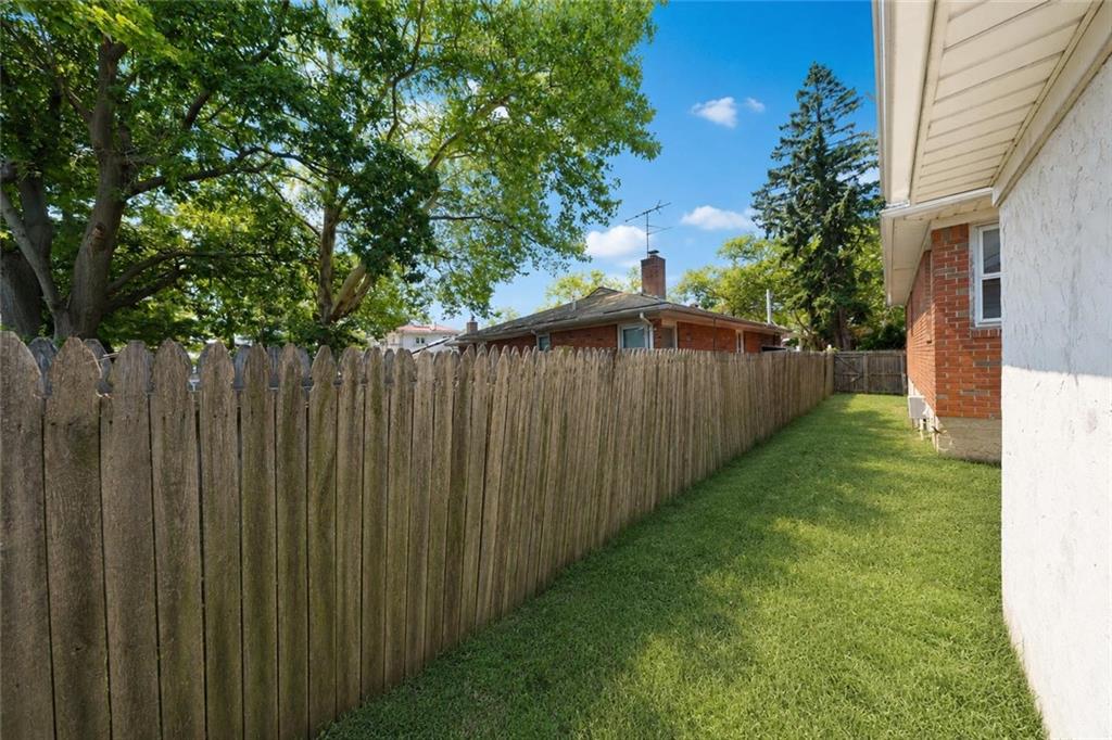 148 Radcliff Road Property Photo 23