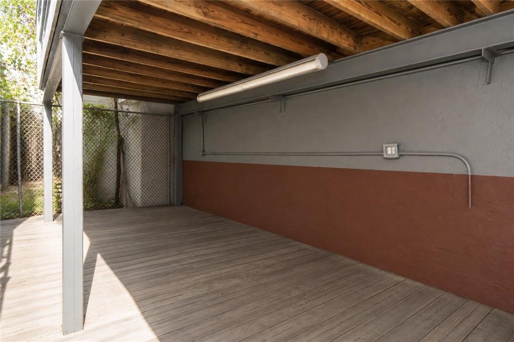 63 Seba Avenue Property Photo 21