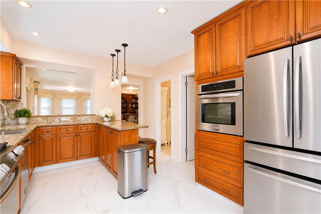 2529 West Street Property Photo 11