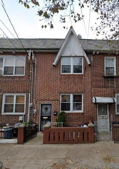 2264 West 7th Street Property Photo 1