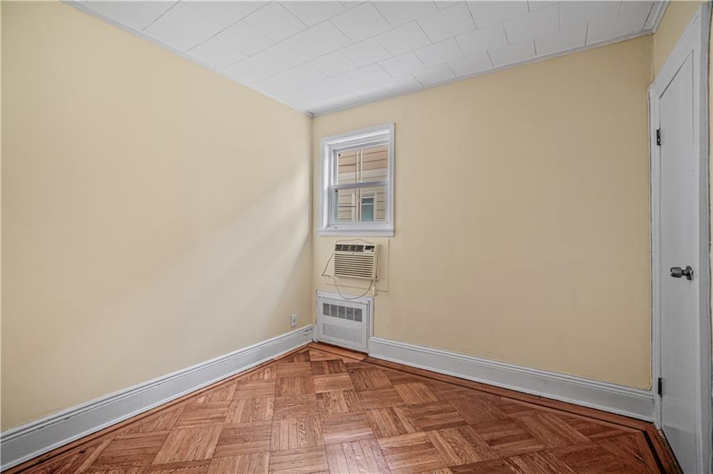 1844 West 11th Street Property Photo 12