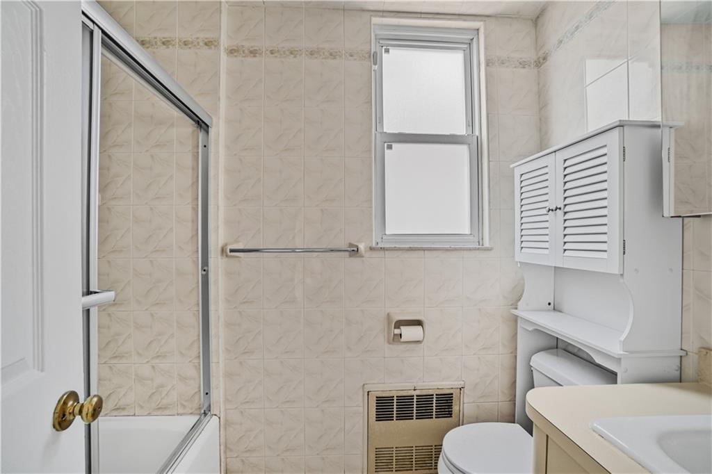 1844 West 11th Street Property Photo 13