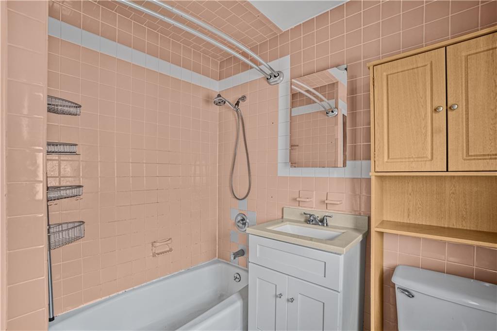 1844 West 11th Street Property Photo 19