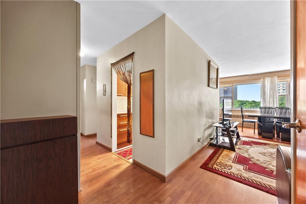 458 Neptune Avenue 6t Property Photo 9
