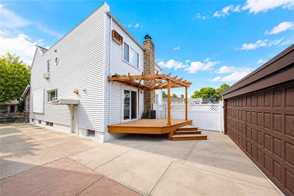 1031 80th Street Property Photo 4