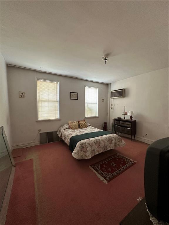 1755 Dahill Road Property Photo 5