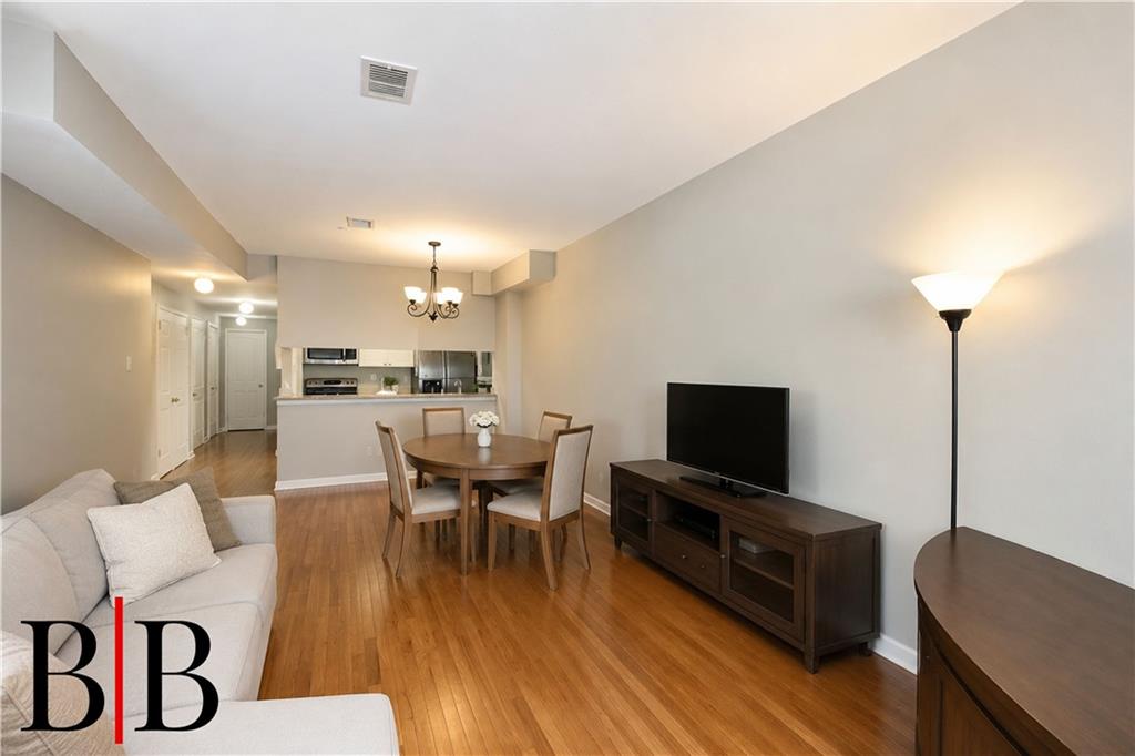 1473 Royce Street 1d Property Photo 6