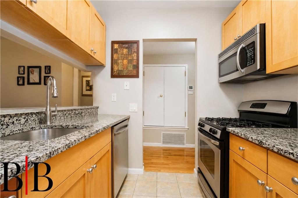 1473 Royce Street 1d Property Photo 12